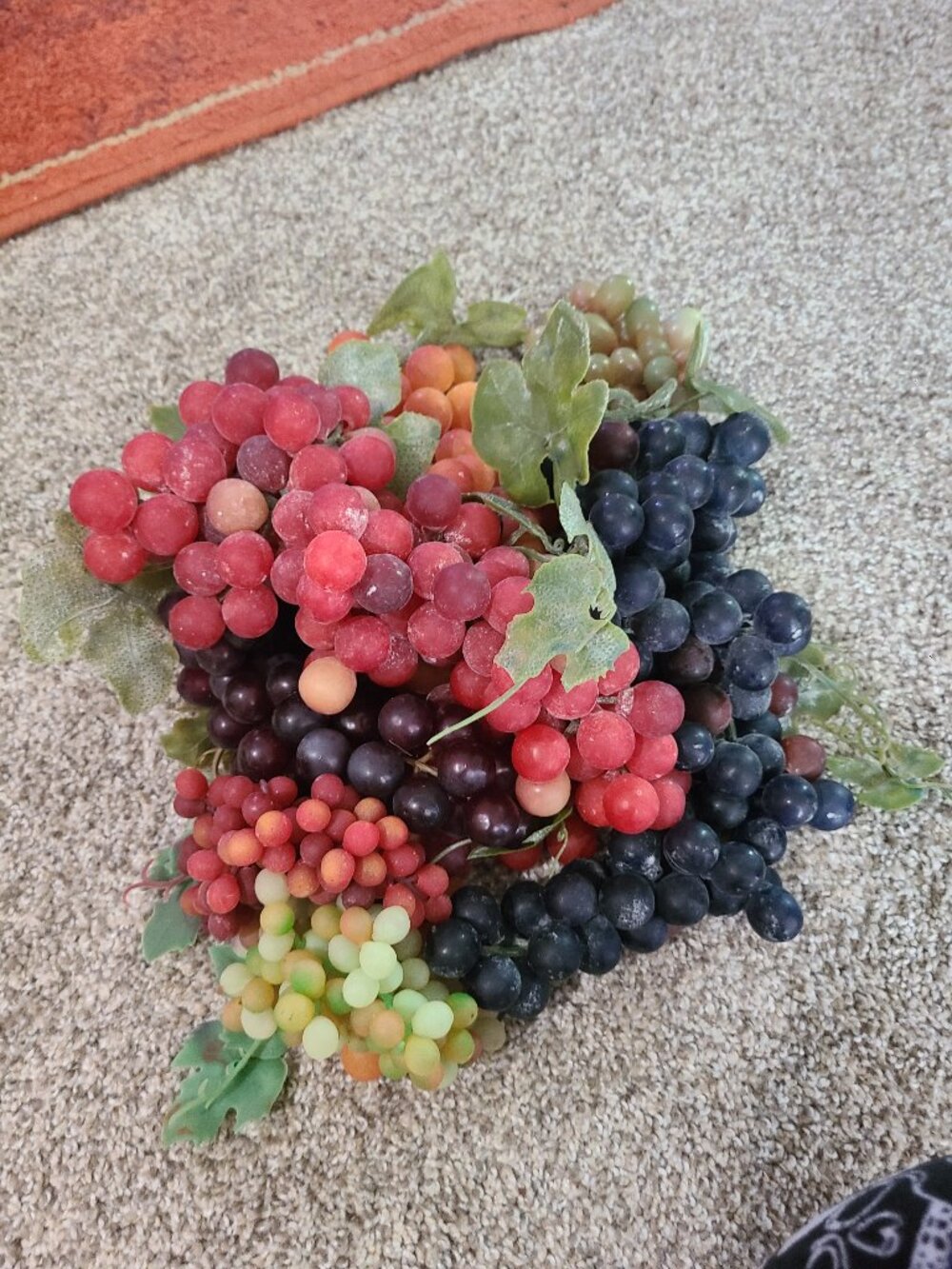Vintage Faux Fruit Grape Clusters MCM Plastic Rubber Grapes Set of 7 Clusters